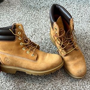 Women’s Timberlands Size 8